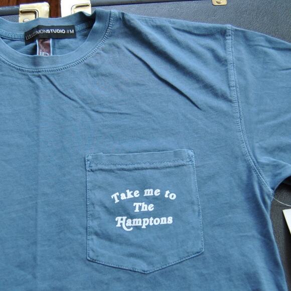 Take me to The Hamptons Lulusimon Studio Medium Blue Short Sleeve Shirt - Picture 1 of 7